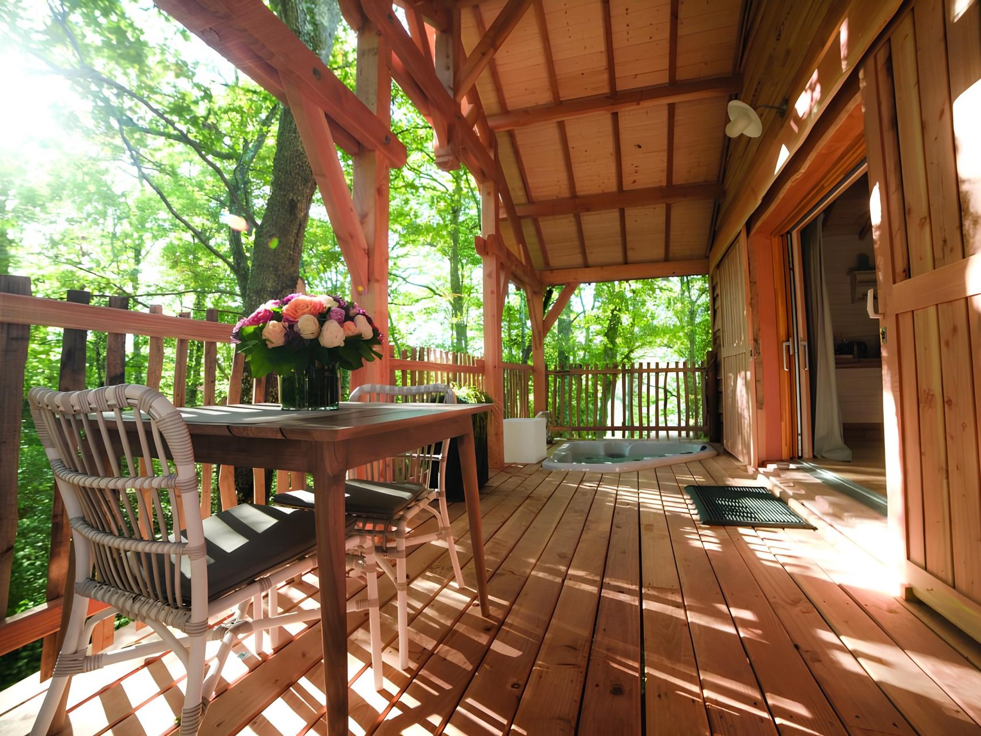 Cabane dans les arbres Lodge Natura et Spa Cabane dans les arbres Lodge Natura et Spa