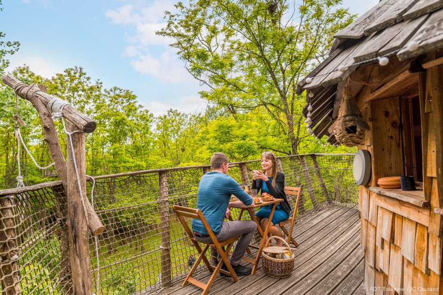 nuit insolite Cabane dans les arbres Centre-Val de Loire>Indre-et-Loire nuit insolite Cabane dans les arbres Centre-Val de Loire>Indre-et-Loire