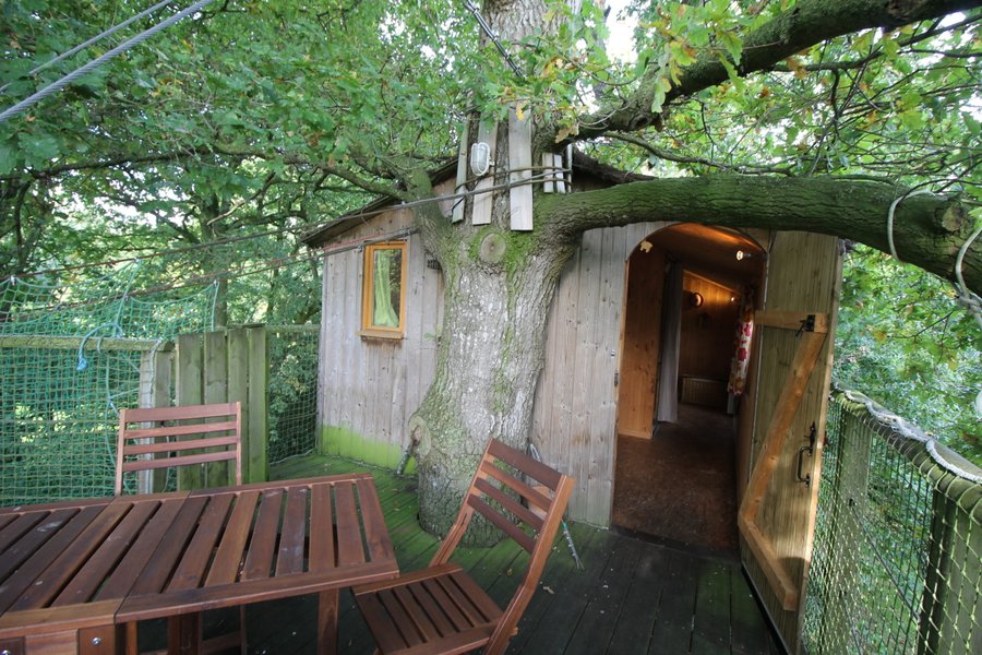 Cabane dans les arbres Manoir du Reposoir Cabane dans les arbres Manoir du Reposoir