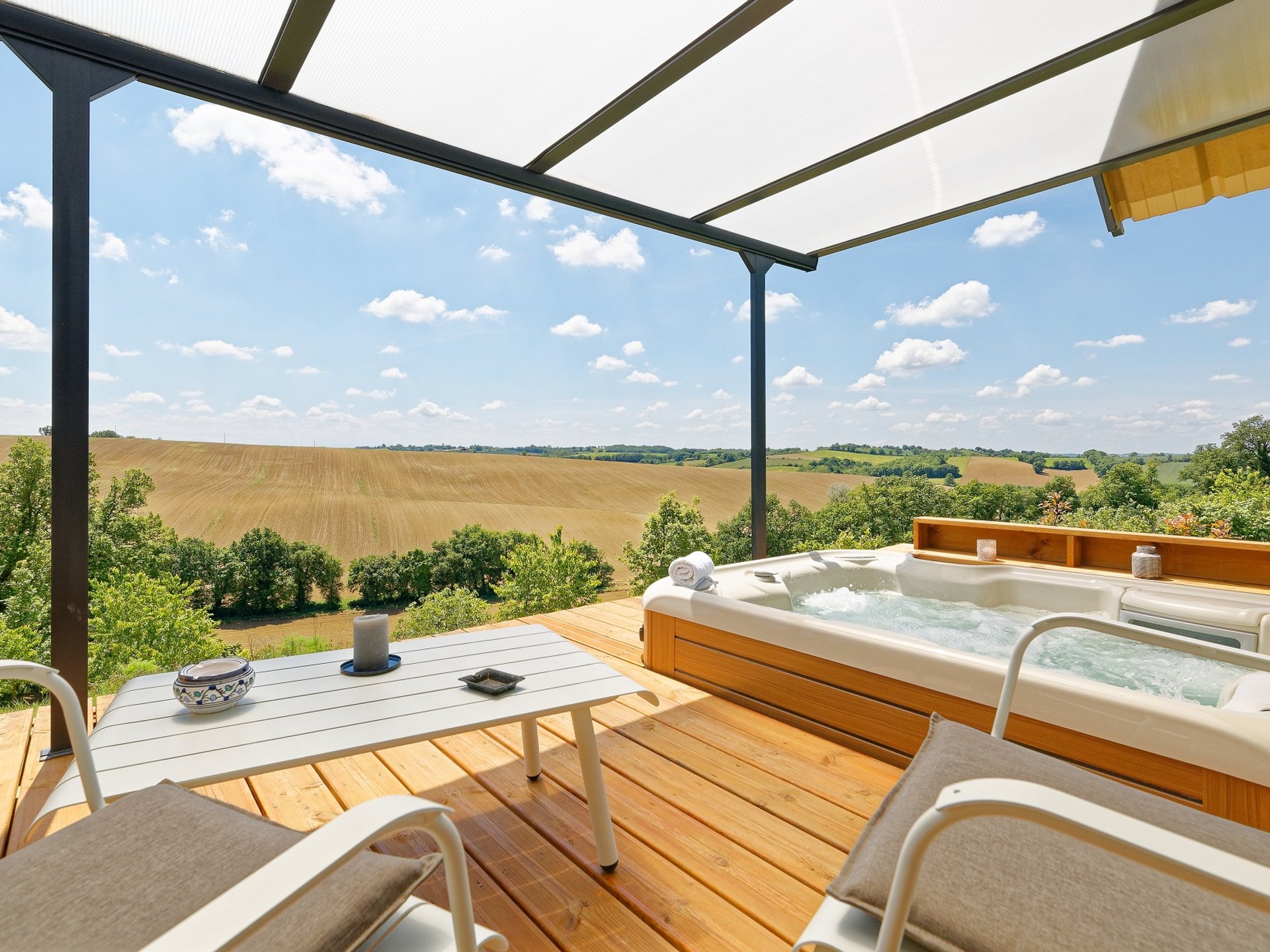 Cabane Chalet SAGA SPA Jacuzzi Cabane Chalet SAGA SPA Jacuzzi