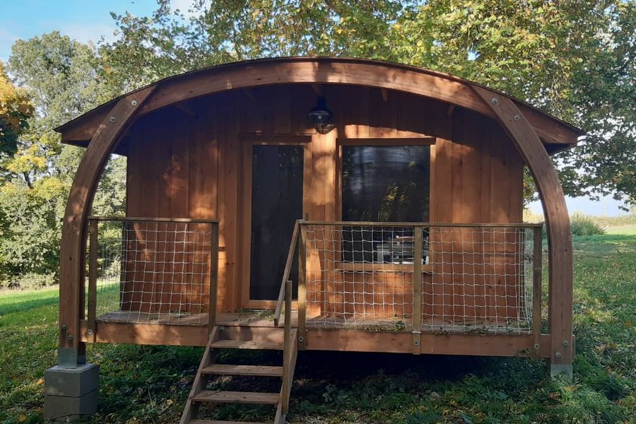 Cabane CHARNIZAY Cabane CHARNIZAY
