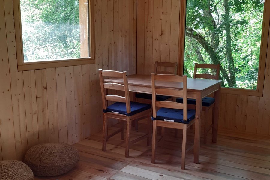 Cabane CHARNIZAY Cabane CHARNIZAY