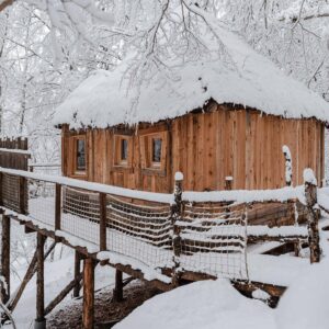 Cabane sur pilotis Cabane Spa Les Elfes