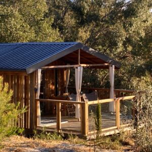 Cabane sur pilotis Cabane sur pilotis La Dame du Château- spa privé