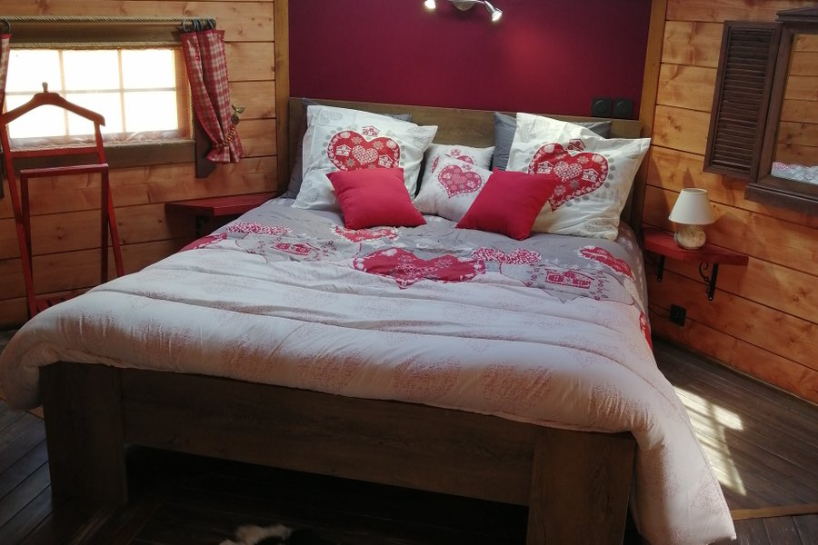 Cabane sur pilotis 32800 EAUZE Cabane sur pilotis 32800 EAUZE