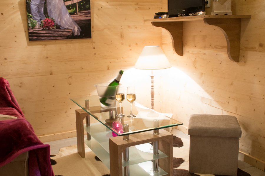 hebergement insolite Auvergne-Rhône-Alpes>Allier hebergement insolite Auvergne-Rhône-Alpes>Allier