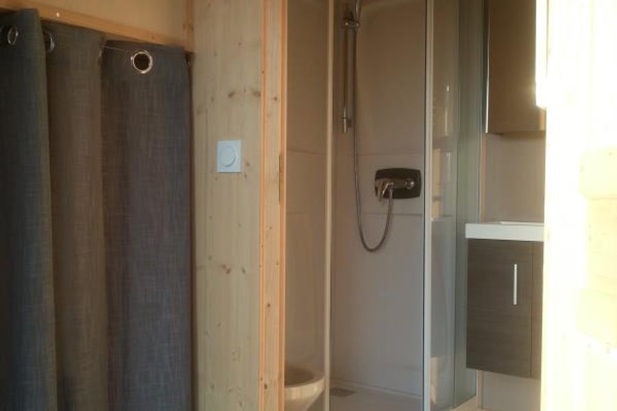 hebergement insolite Cantal hebergement insolite Cantal
