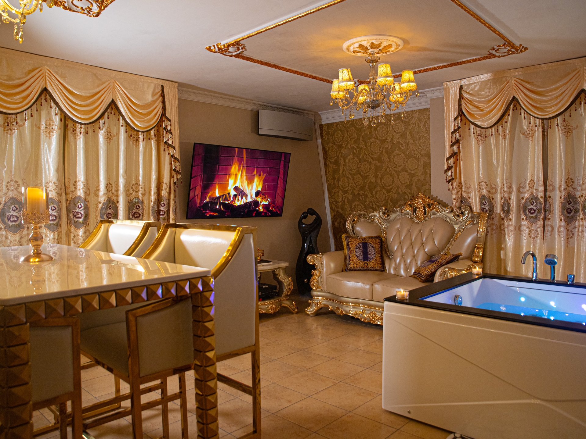 Chambre à thème Love Room Spa - Le Petit Versailles Chambre à thème Love Room Spa - Le Petit Versailles