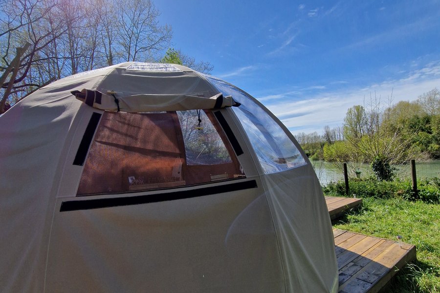 Dôme Les Nuits de Cassiopée Dôme Les Nuits de Cassiopée