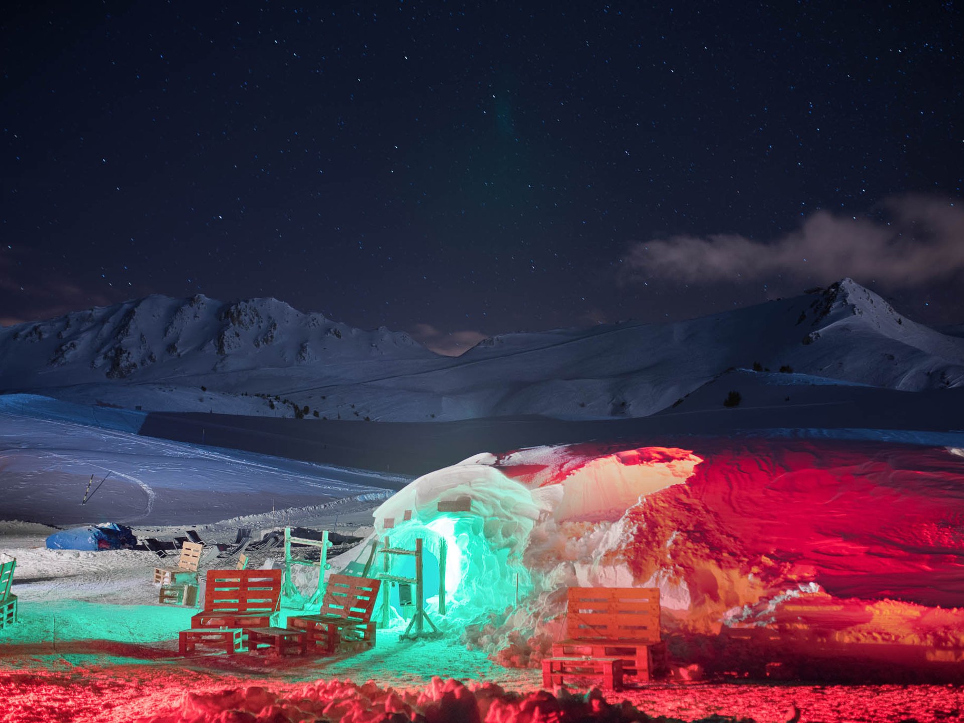 Igloo Village Igloo Arcs Igloo Village Igloo Arcs