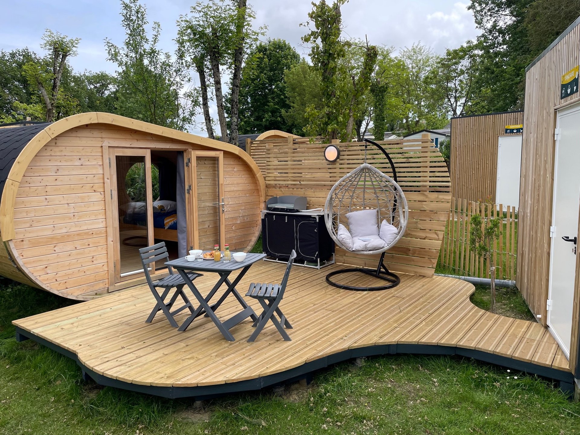 Pod Cabane de hobbit Pod Cabane de hobbit