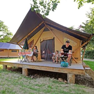 Tente et tente lodge Tente Trappeur Cordes sur Ciel