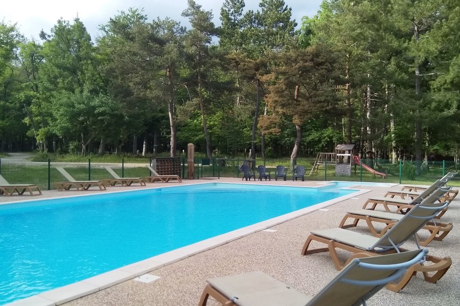Tente et tente lodge 26460 Le Poet Celard Tente et tente lodge 26460 Le Poet Celard