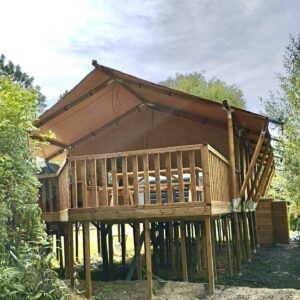 Tente et tente lodge Tente Safari XXL sur Pilotis  et  Spa