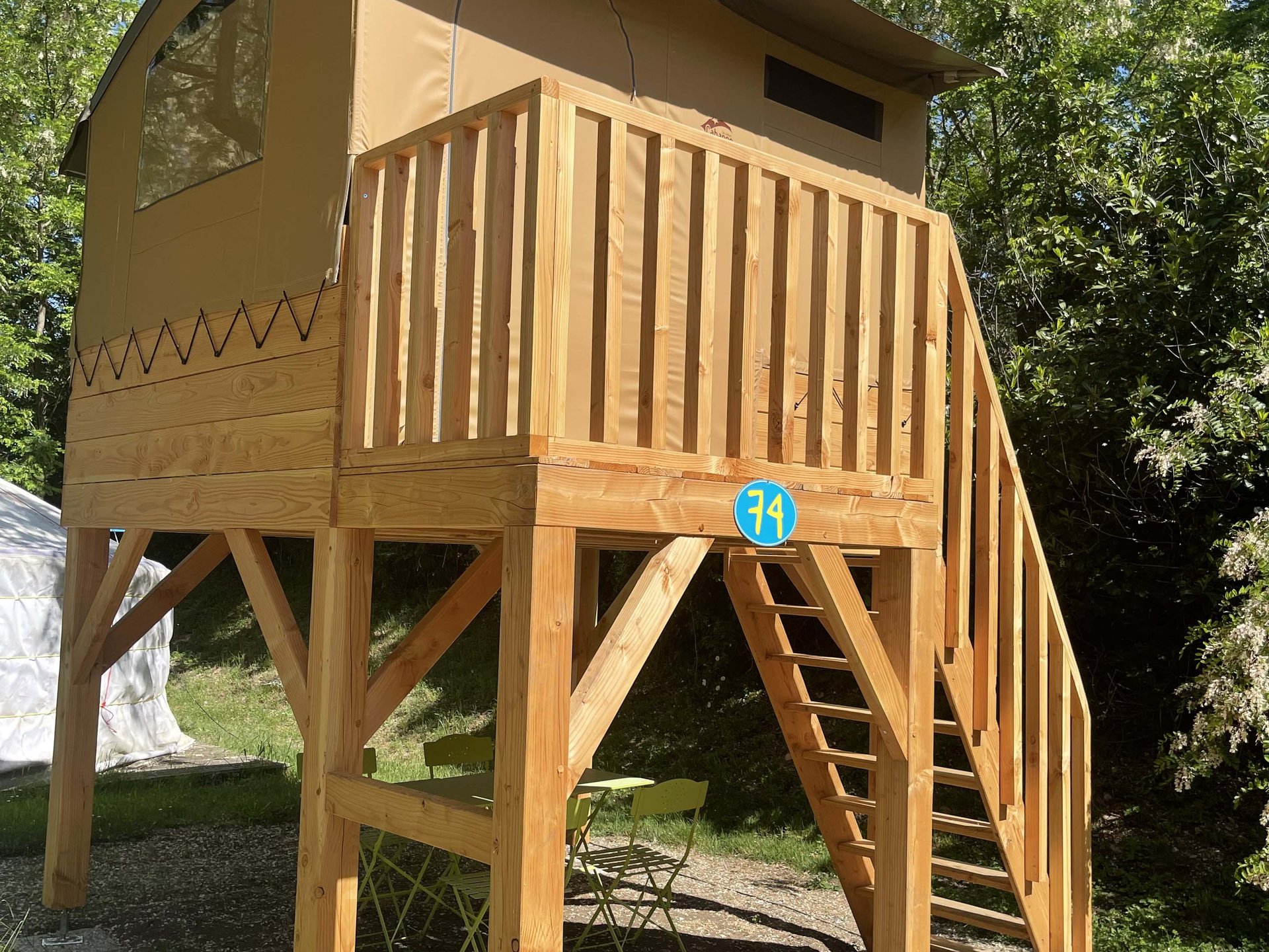 Tente et tente lodge Les Insolites - Tente baroudeur 1/2 pers. Tente et tente lodge Les Insolites - Tente baroudeur 1/2 pers.
