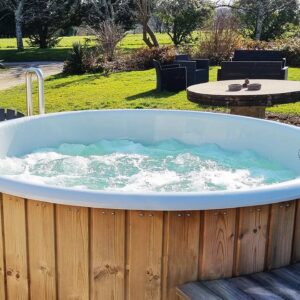 Gite La Petite Clavelie Dordogne  et  Spa - 10 personnes